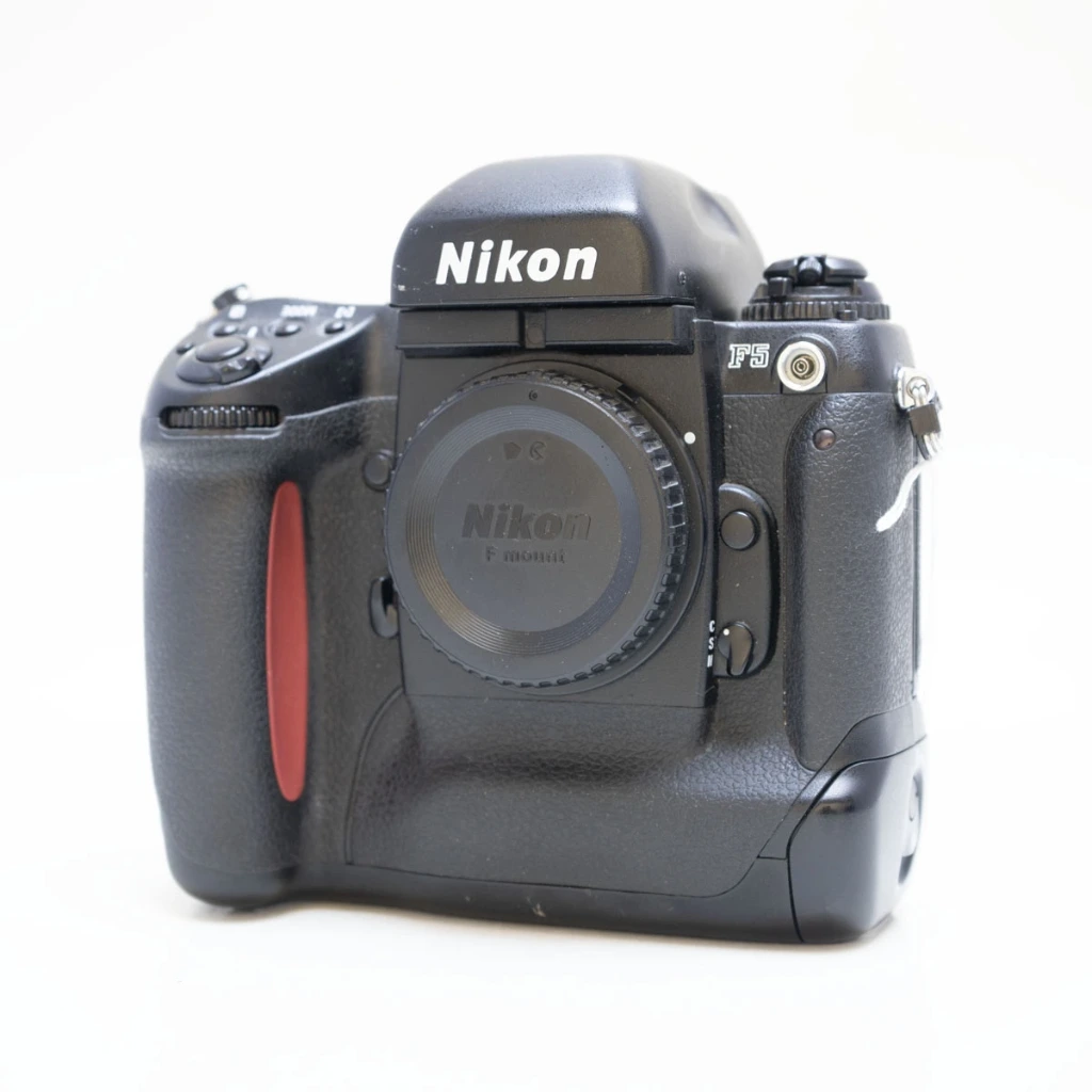 Nikon F5